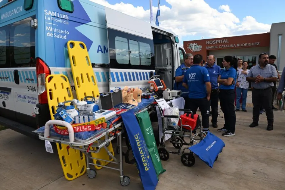 Nuevas ambulancias para Villa de Merlo.