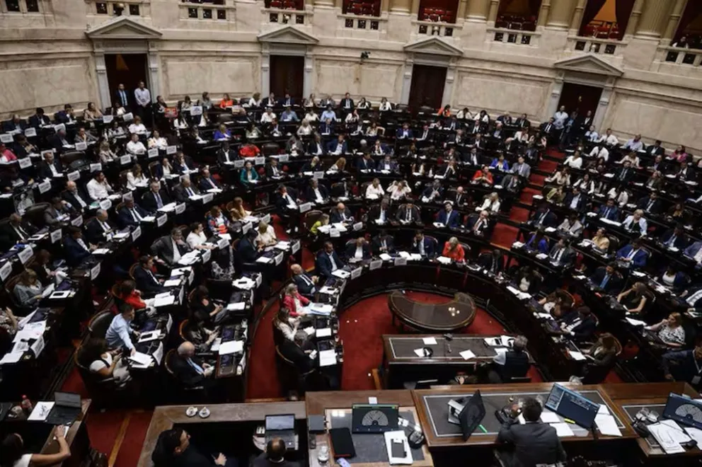 El oficialismo consiguió aprobar en general el proyecto de presupuesto 2026, pero pudo derogar la ley de discapacidad y el financiamiento universitario. (Foto: La Nación)