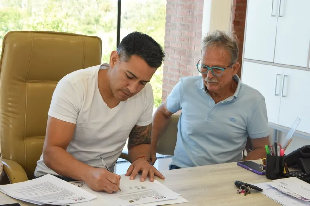La Municipalidad de Tilisarao firmó un convenio histórico con el Instituto Universitario River Plate (IURP).
