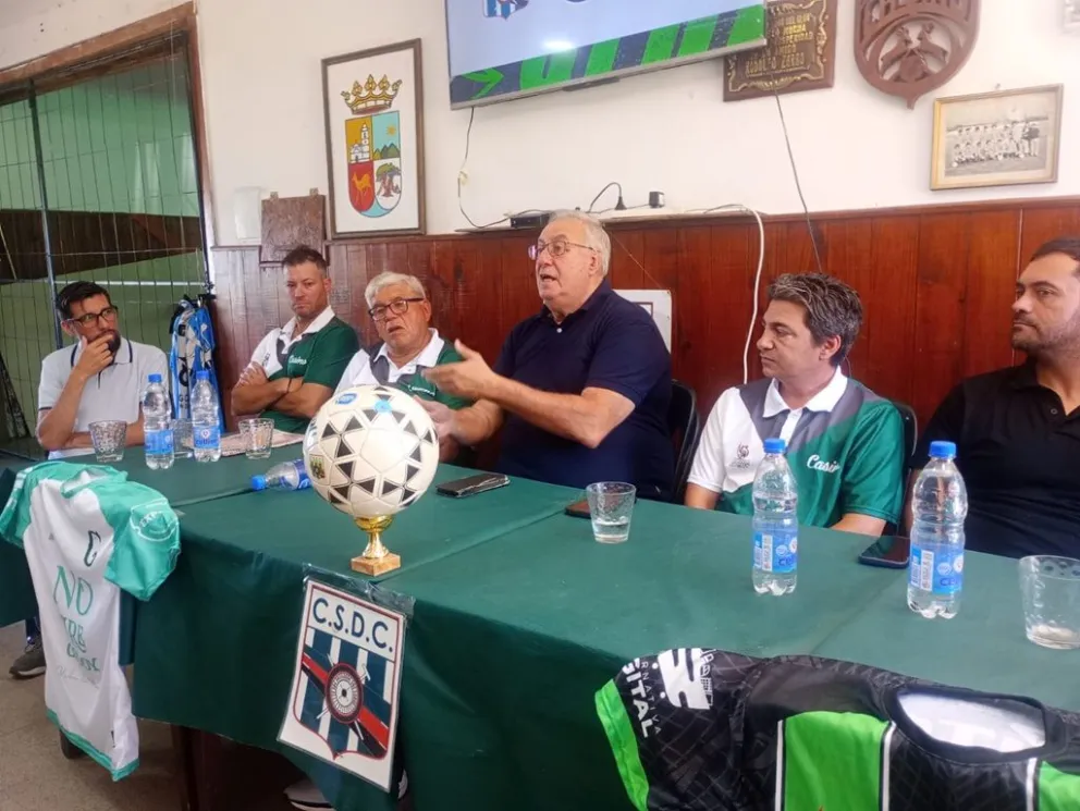 En conferencia de prensa, con Infomerlo presente, se anunció que las inferiores del Club Casino llegan a AFA.