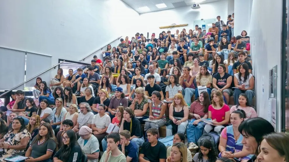 La UNLC dio la bienvenida el lunes a los ingresantes 2026 con el Curso Preparatorio Universitario.  