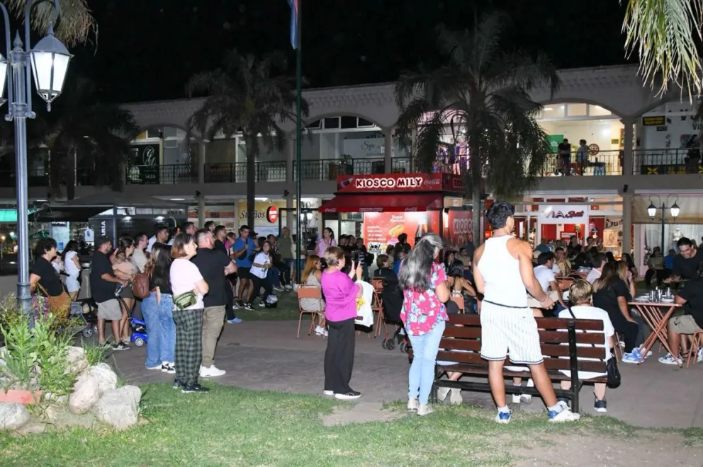 Fin de semana largo a pleno en Villa de Merlo. 