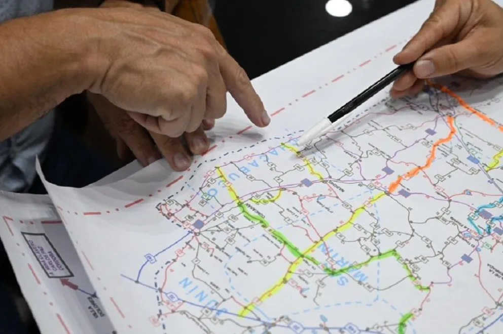 Las intervenciones contemplan el bacheo, sellado de fisuras, obras sobre las banquinas, entre otras tareas.