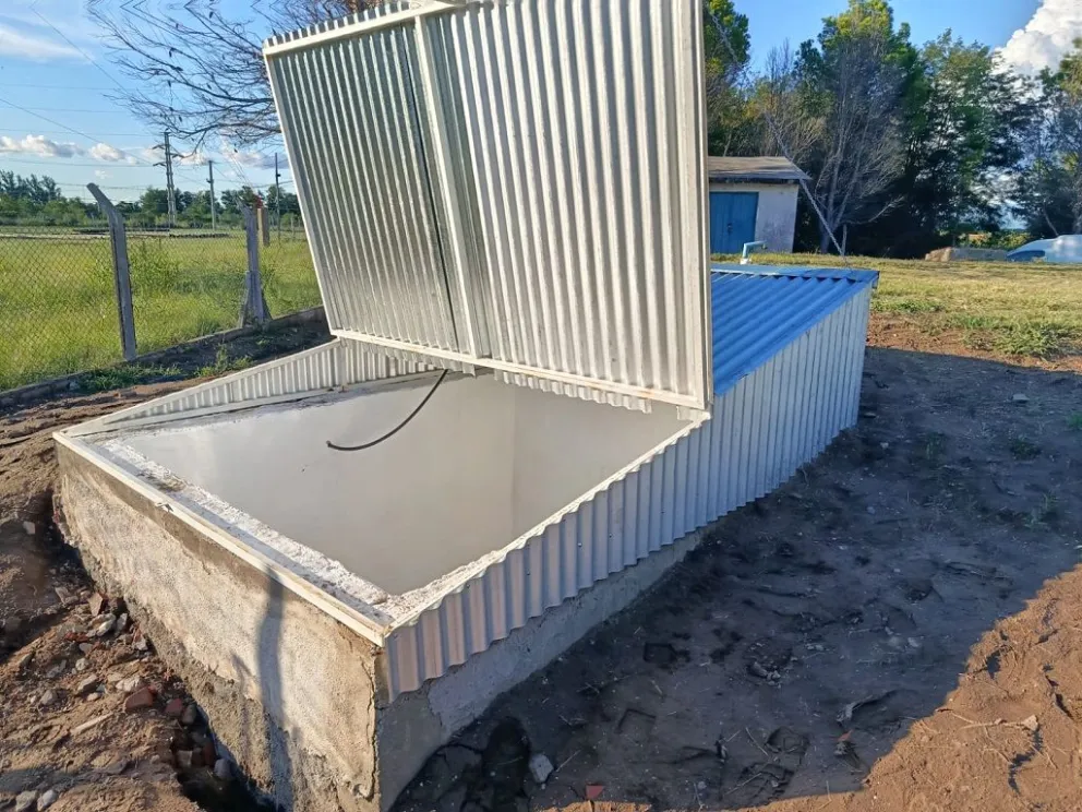 La nueva bomba centrífuga de 7.5 HP está calculada para abastecer los 30 kilómetros de extensión del acueducto.