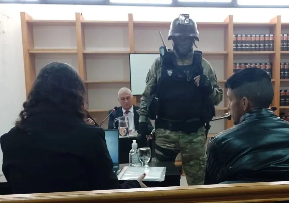 Audiencia en la cual el detenido por el crimen de Renato Fuentes fue acusado de manera formal.