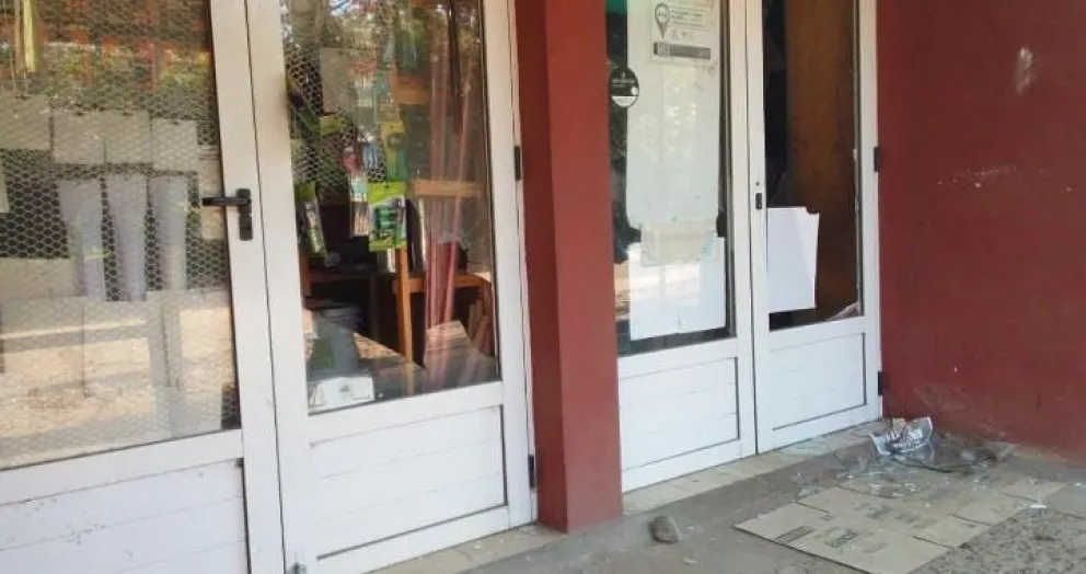 Uno de los locales victima del robo.