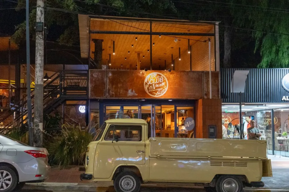 Semana del vemut en Villa de Merlo durante el fin de semana largo.