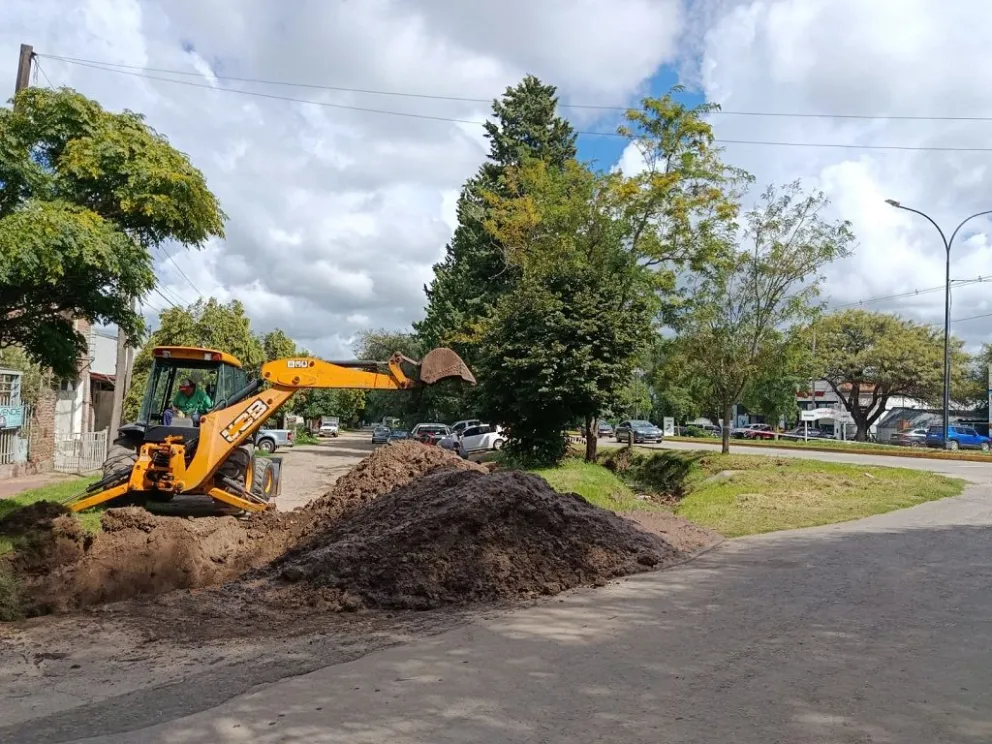 El ente estatal proveyó maquinaria pesada, mano de obra especializada y equipamiento técnico.