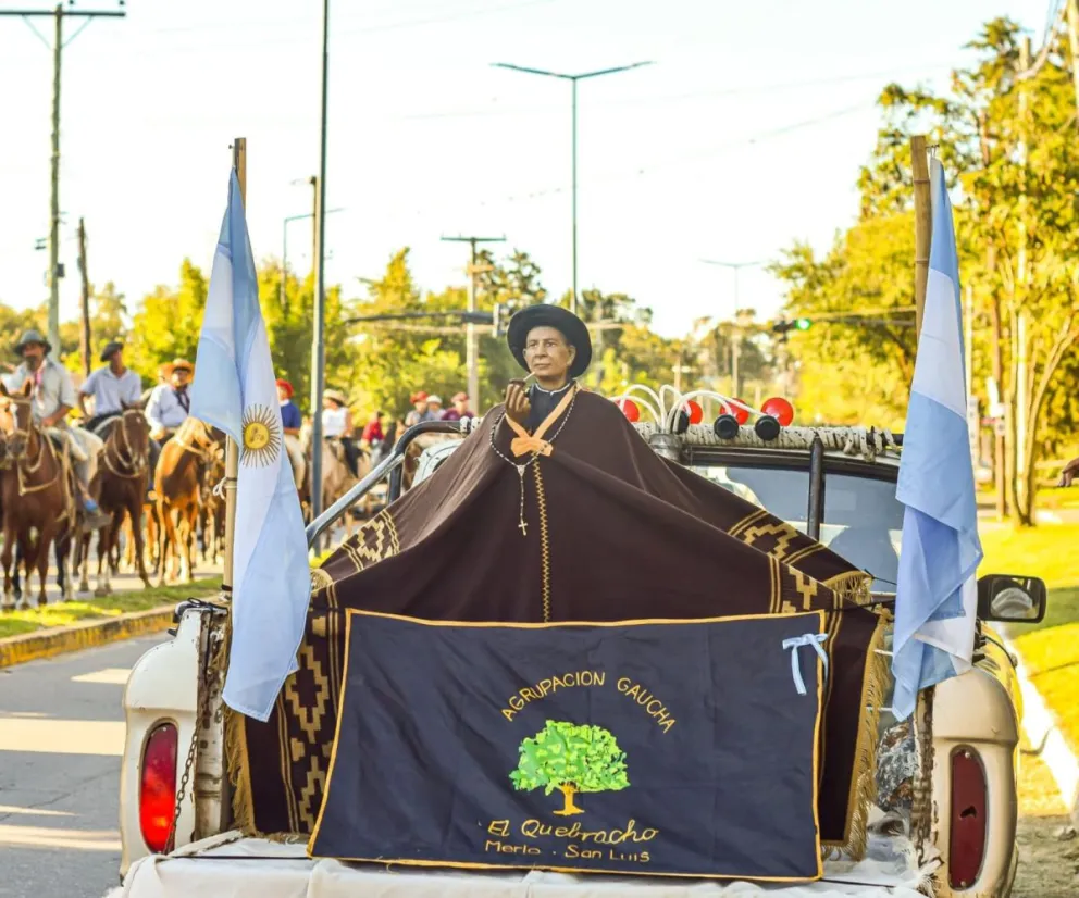 La imagen del Cura Brochero llegó a Barranca Colorada y reunió a vecinos en una jornada especial