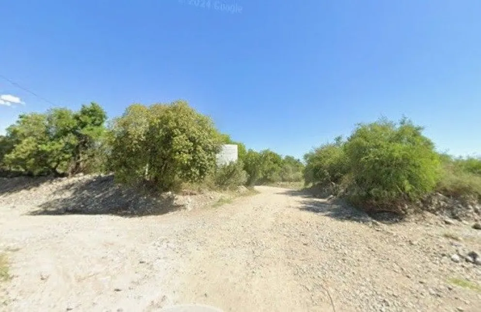 Anuncian mejoras en el badén por el arroyo El Molino