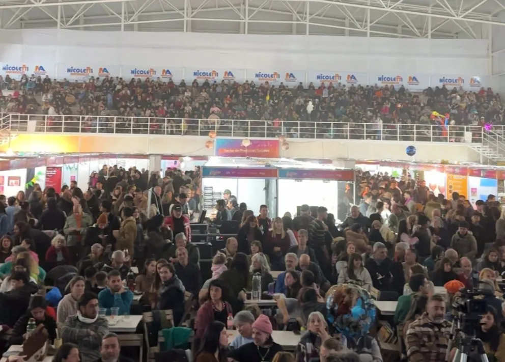 La Municipalidad de la Villa de Merlo informó que, ante las condiciones climáticas previstas, el Carnaval de Los Tekis se llevará a cabo en el Parque Recreativo.