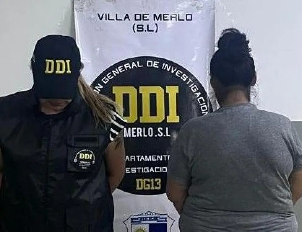 La demorada por usar una tarjeta de débito de otra personas. Foto Pol. de San Luis.