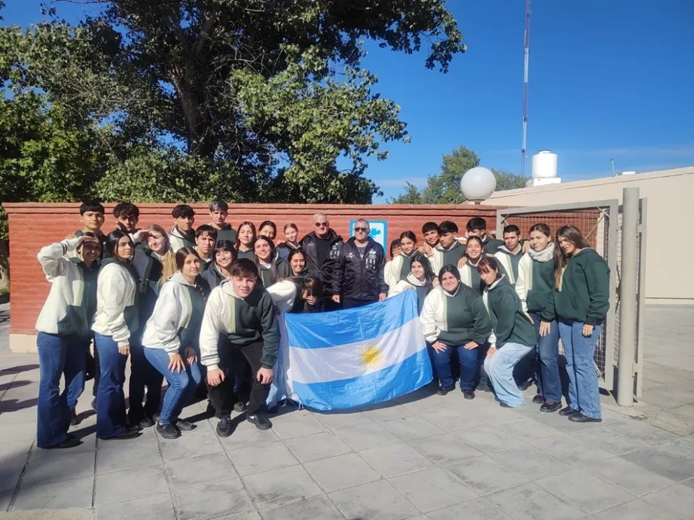 En Tilisarao, el Centro Educativo N°12 “Leopoldo Lugones” fue escenario de un acto profundamente significativo.