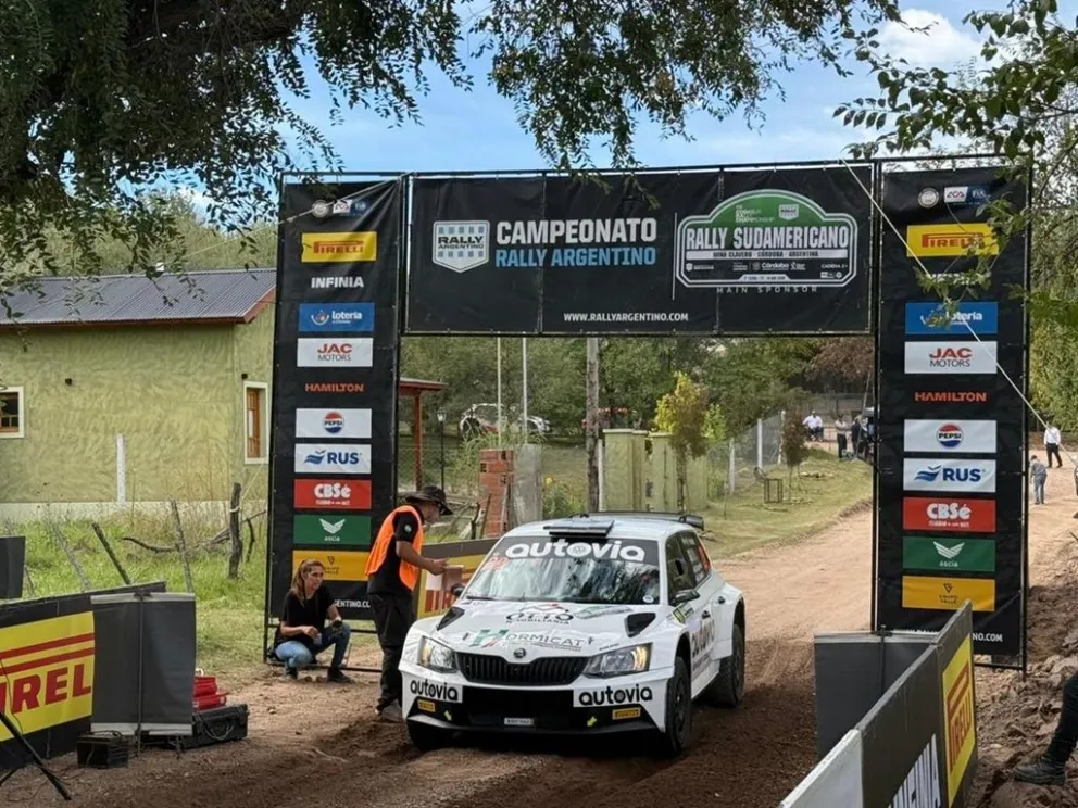 El Rally Sudamericano ya se corre en Traslasierra. (Foto: Cadena3)
