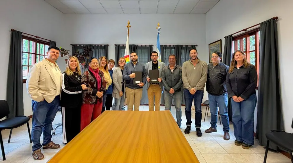 A través del área de Acción Social, el Estado municipal garantizará el acceso a un servicio básico, asegurando su presencia en momentos donde más se necesita.