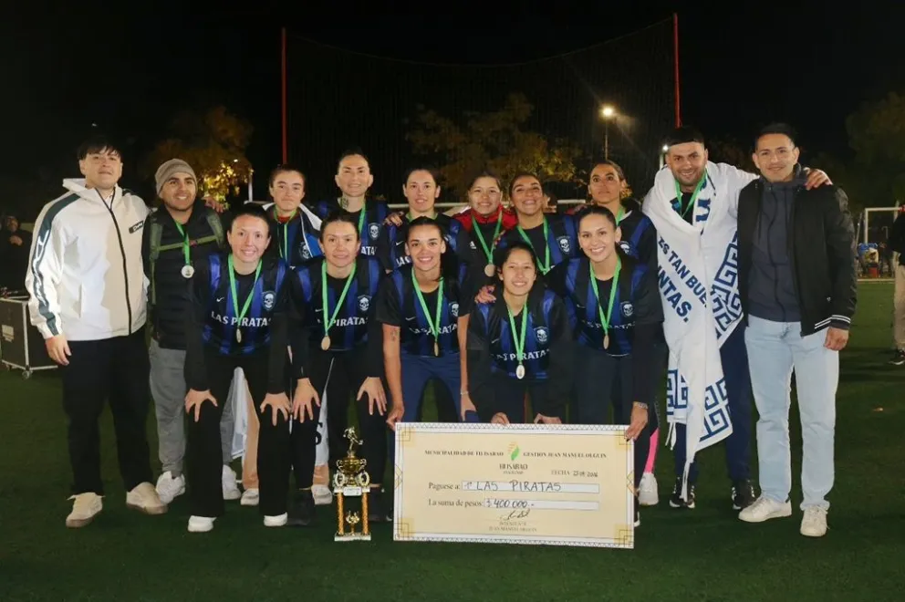 En la final femenina, Las Piratas demostraron toda su jerarquía y se consagraron campeonas.