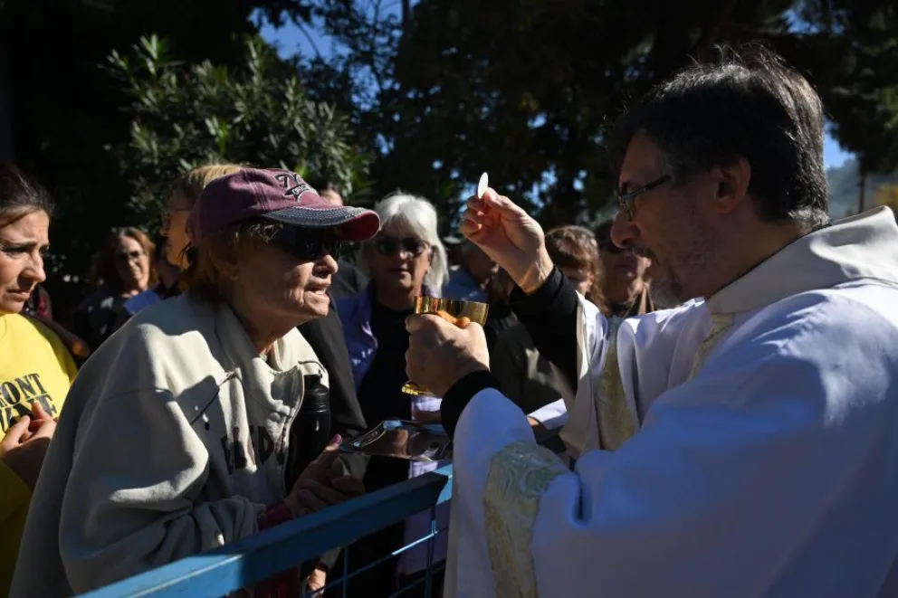 Este domingo se desarrollarán las actividades centrales de la fiesta patronal. La Misa Central está prevista para las 15:00 y posteriormente se realizará la tradicional procesión por las calles de Villa de la Quebrada.