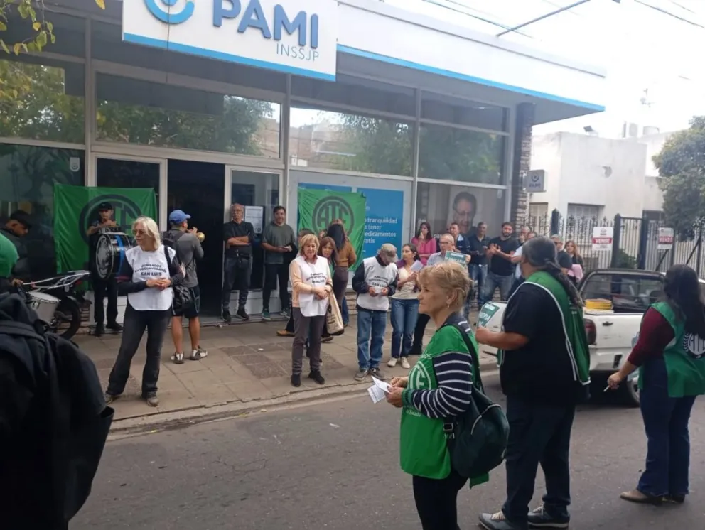 “Si un afiliado busca un otorrino, no tenemos. También hay demoras hasta en tratamientos oncológicos”, dijo uno de los delegados gremiales.