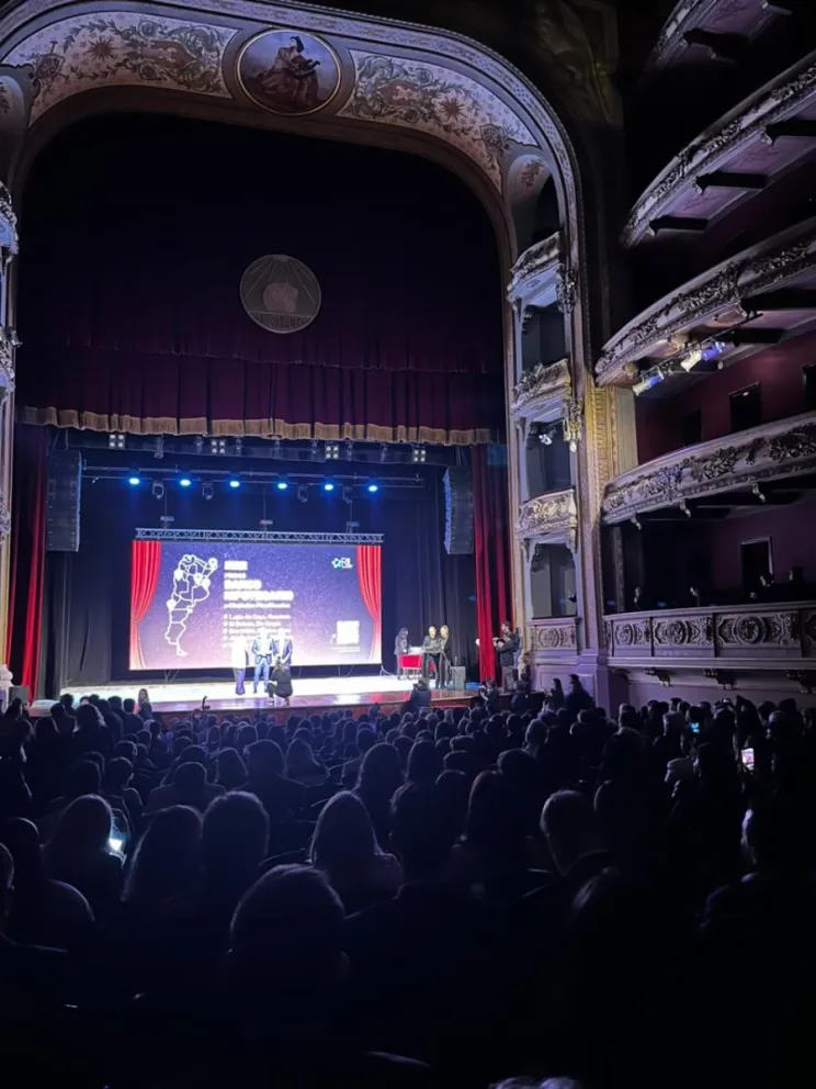 El intendente de la Villa de Merlo, Leonardo Rodríguez, participó los días 13 y 14 de mayo de “La Noche de Intendentes 2026”
