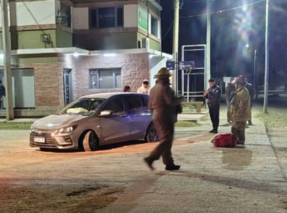 Un accidente de tránsito se registró en las primeras horas de este sábado en la localidad de Tilisarao. (Foto: BBVV Tilisarao).