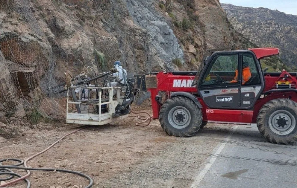 Este jueves habrá un corte total del Camino de Altas Cumbres por trabajos de mantenimientos en laderas.