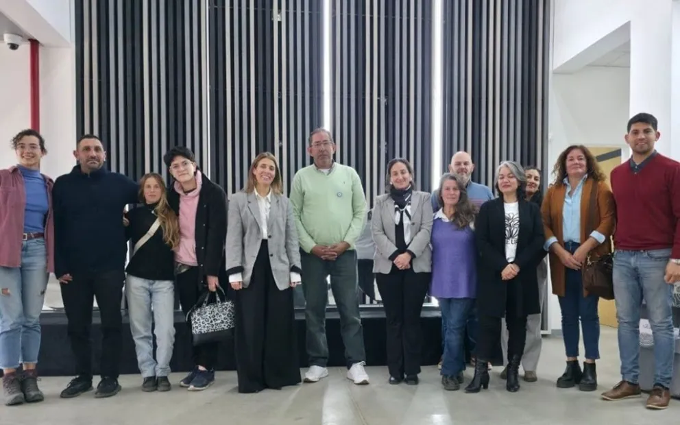 Firma de convenio entre la UNLC y la Municipalidad de La Paz. 