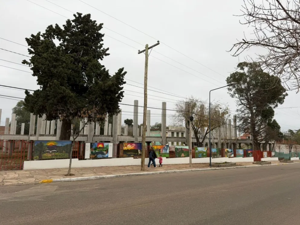 Los concejales de la oposición sostienen que existe incertidumbre sobre el futuro del inmueble y reclaman precisiones acerca de los planes oficiales para ese sector de la ciudad.