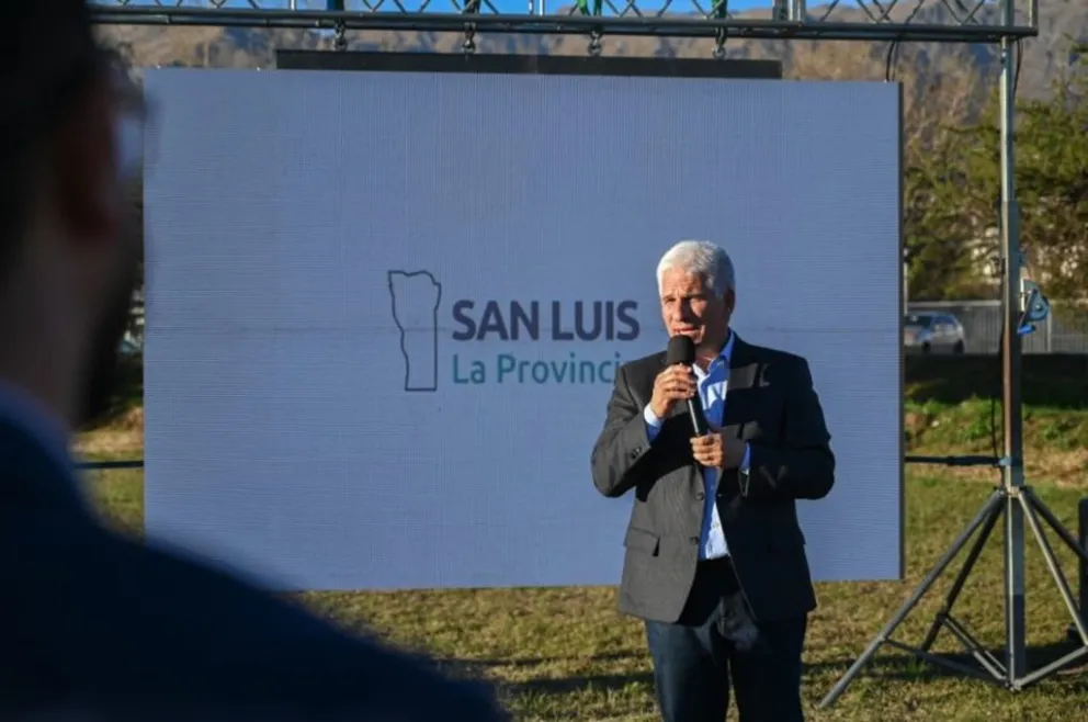 El gobernador Claudio Poggi explicó que es la obra vial más grande que se va a ejecutar en la provincia.