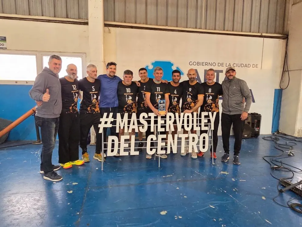 El equipo masculino de vóley "Espartanos" tuvo una destacada actuación en Córdoba. 