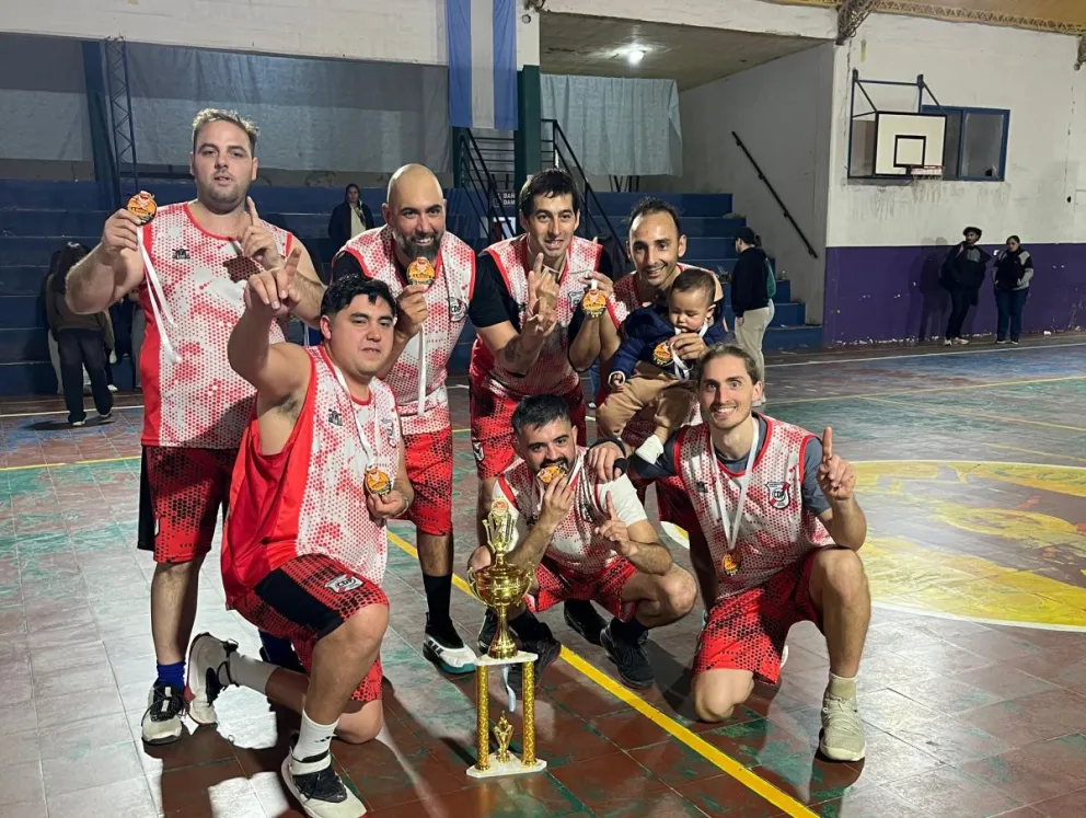 Pringles de La Toma se coronó campeon de la Copa de Oro. 