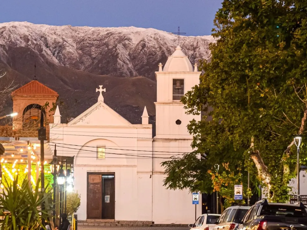 Desde el Municipio señalaron que la estrategia apunta a fortalecer el posicionamiento de Villa de Merlo en mercados considerados estratégicos para la llegada de turistas.