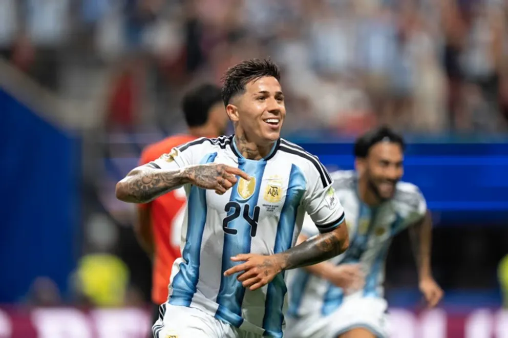 Enzo Fernández anotó el gol de la victoria pasados los 90 minutos. Foto: Agencia NA (Florencia Arroyos).