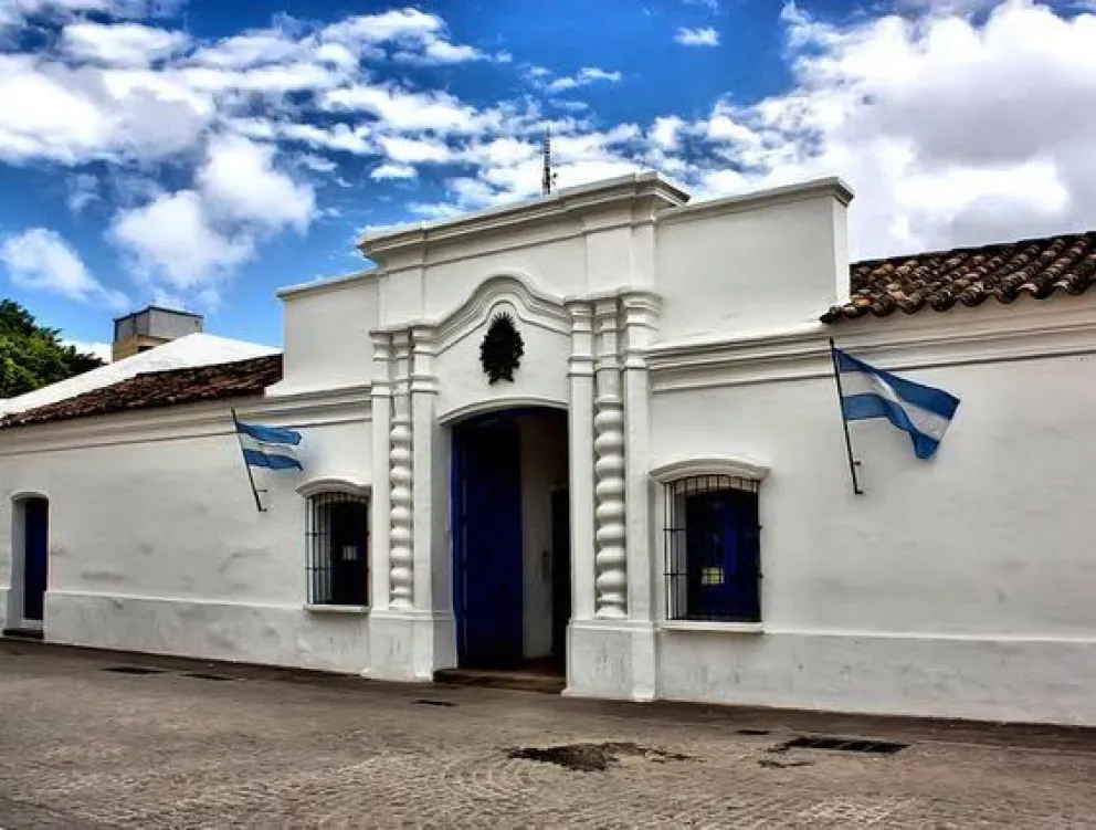 Este 9 de julio, la Argentina celebra el 210° aniversario de la Declaración de la Independencia, una fecha que marcó el nacimiento del país como nación libre y soberana. 