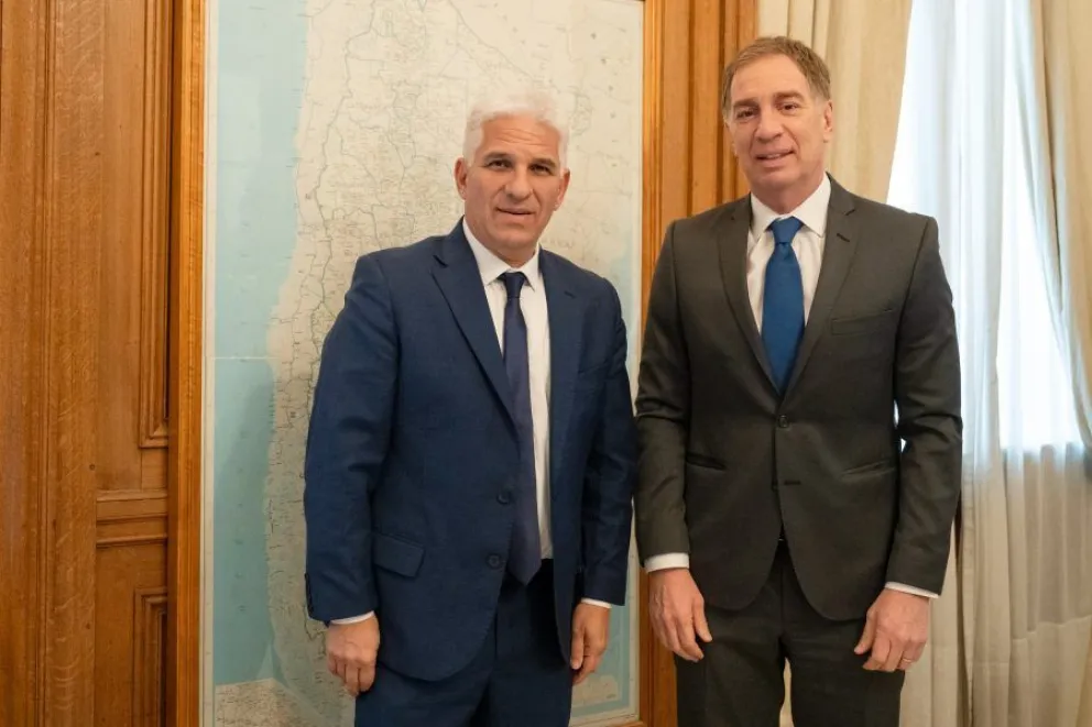 El gobernador Claudio Poggi junto al jefe de Gabiente, Diego Santilli.

