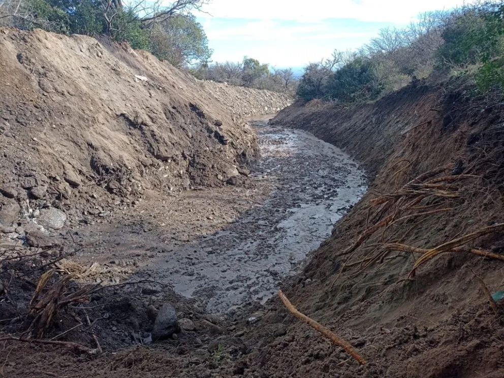 Los trabajos se concentran en un tramo de 350 metros del cauce ejecutado hasta el momento y donde se proyecta llegar a los 700 metros.