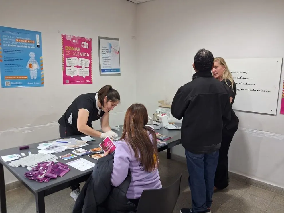 Testeos masivos se realizaron en toda la provincia en el Día Mundial de las Hepatitis Virales.
