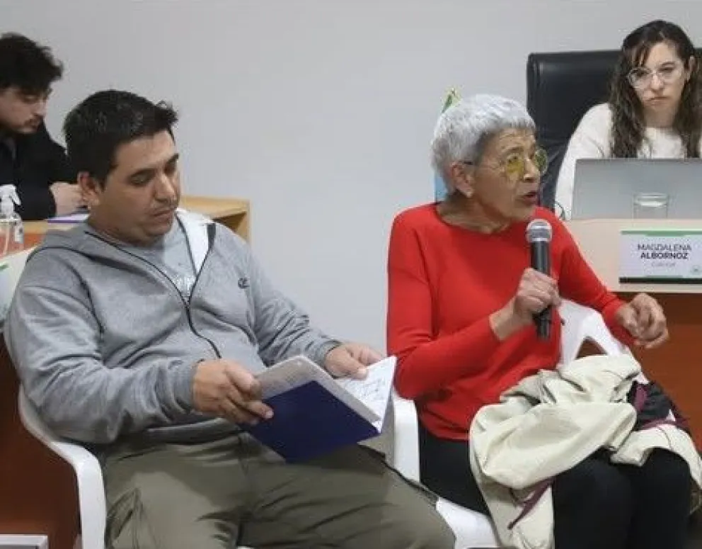 Vecinos del barrio El Pantanillo expusieron en la banca del vecino ante los concejales.
