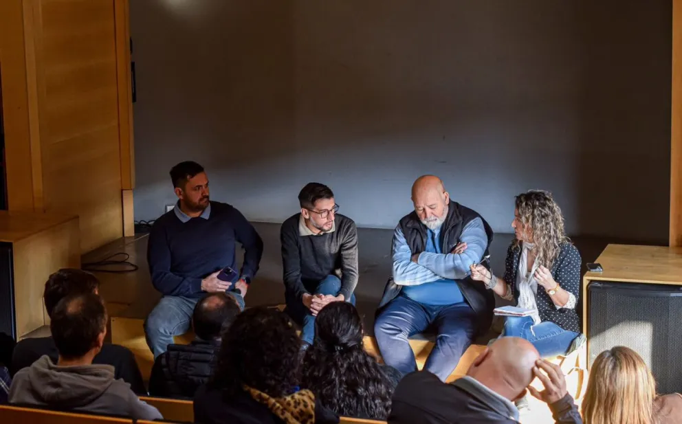 Reunión entre la municipalidad y la cooperativa de Agua de Merlo.
