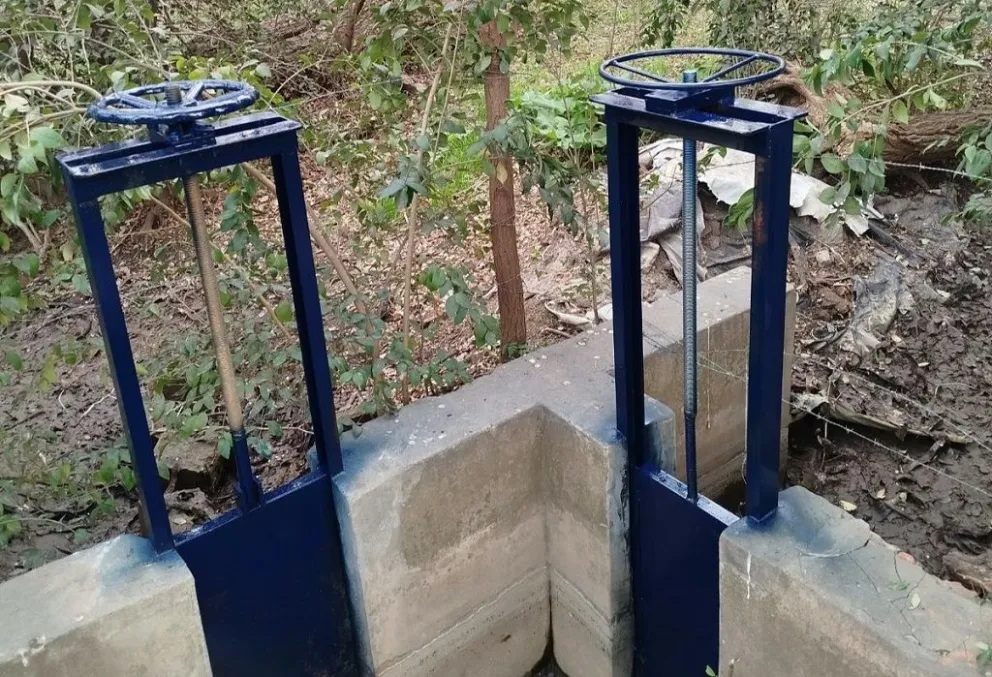 Las nuevas estructuras permiten un control más preciso de los caudales y evitan pérdidas en la entrega del recurso.