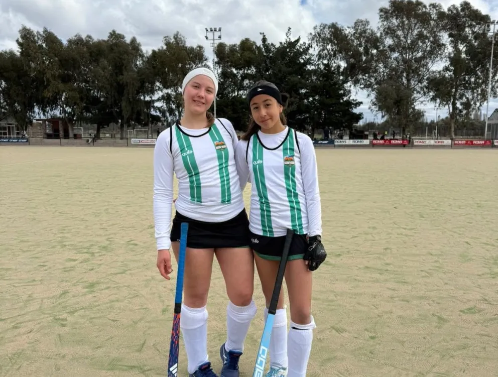 Sigrid Sackewitz y Lara Ferreyra, jugadoras de Alerces Hockey Club, representaron a San Luis en el Campeonato Argentino C Sub 16 disputado en San Rafael, Mendoza.