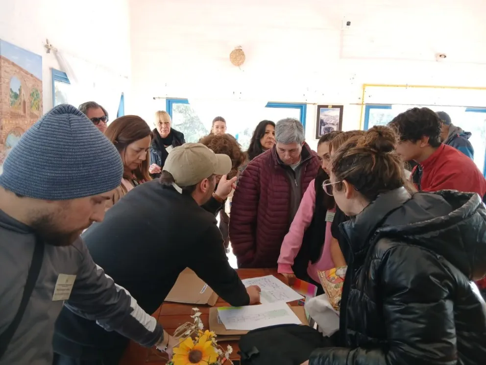 El Municipio anunció que, concluida la etapa de relevamiento y sistematización, habrá encuentros barriales para presentar los resultados de cada sector y continuar la discusión con los vecinos.