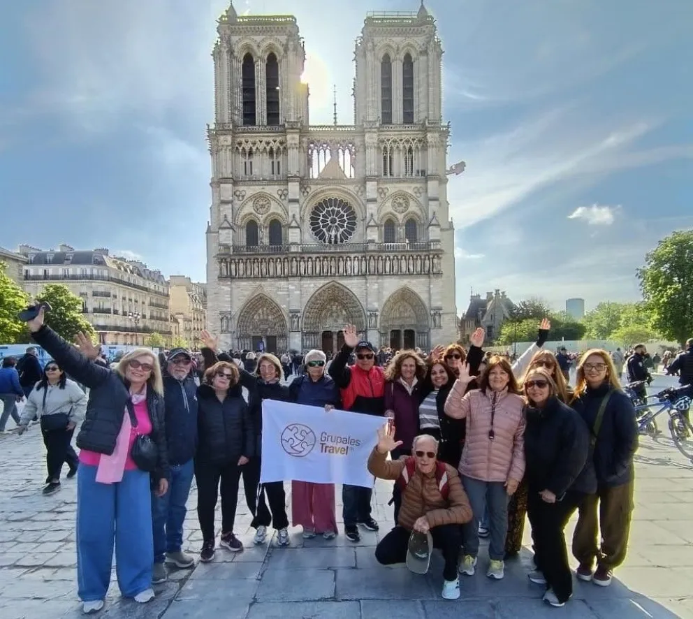 “Acompañados es mejor”, la frase que identifica a Grupales Travel, resume esa manera de entender el turismo: conocer nuevos lugares y, al mismo tiempo, compartir experiencias con otras personas. 