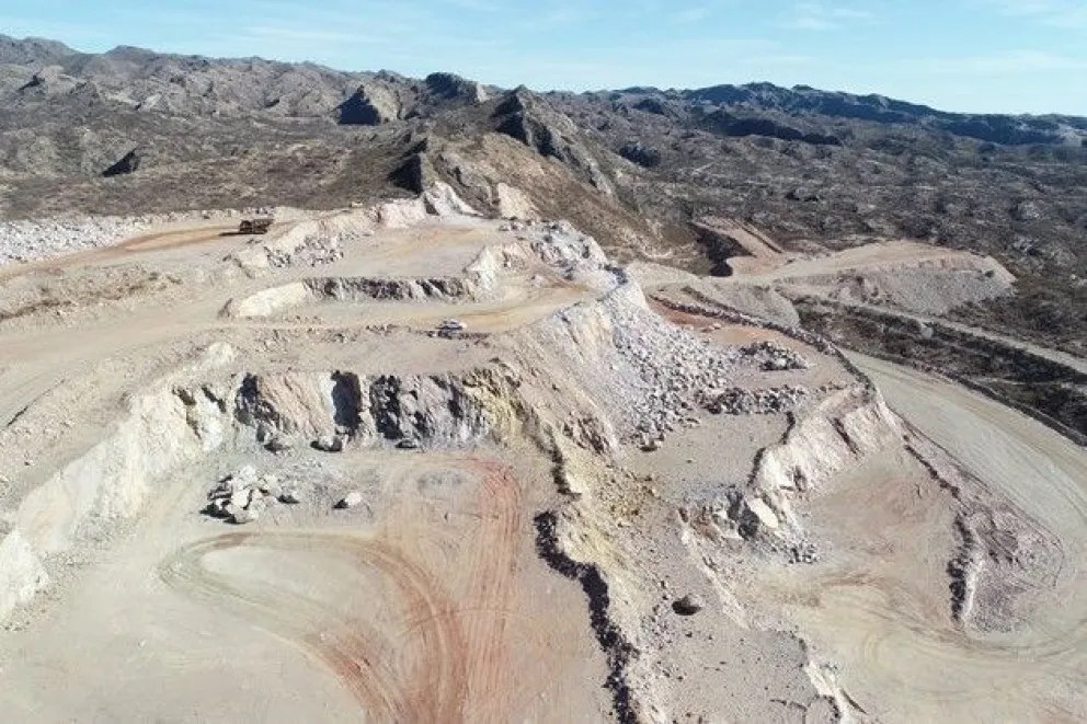 La minería es una de las actividades productivas a las que el Gobierno provincial quiere dar desarrollo desde la cercanía.