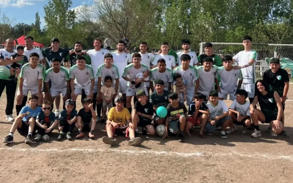  Deportivo Papagayos se consagró campeón de la Primera B y obtuvo el ascenso directo a la máxima categoría para la temporada 2027. (Foto: DSL)